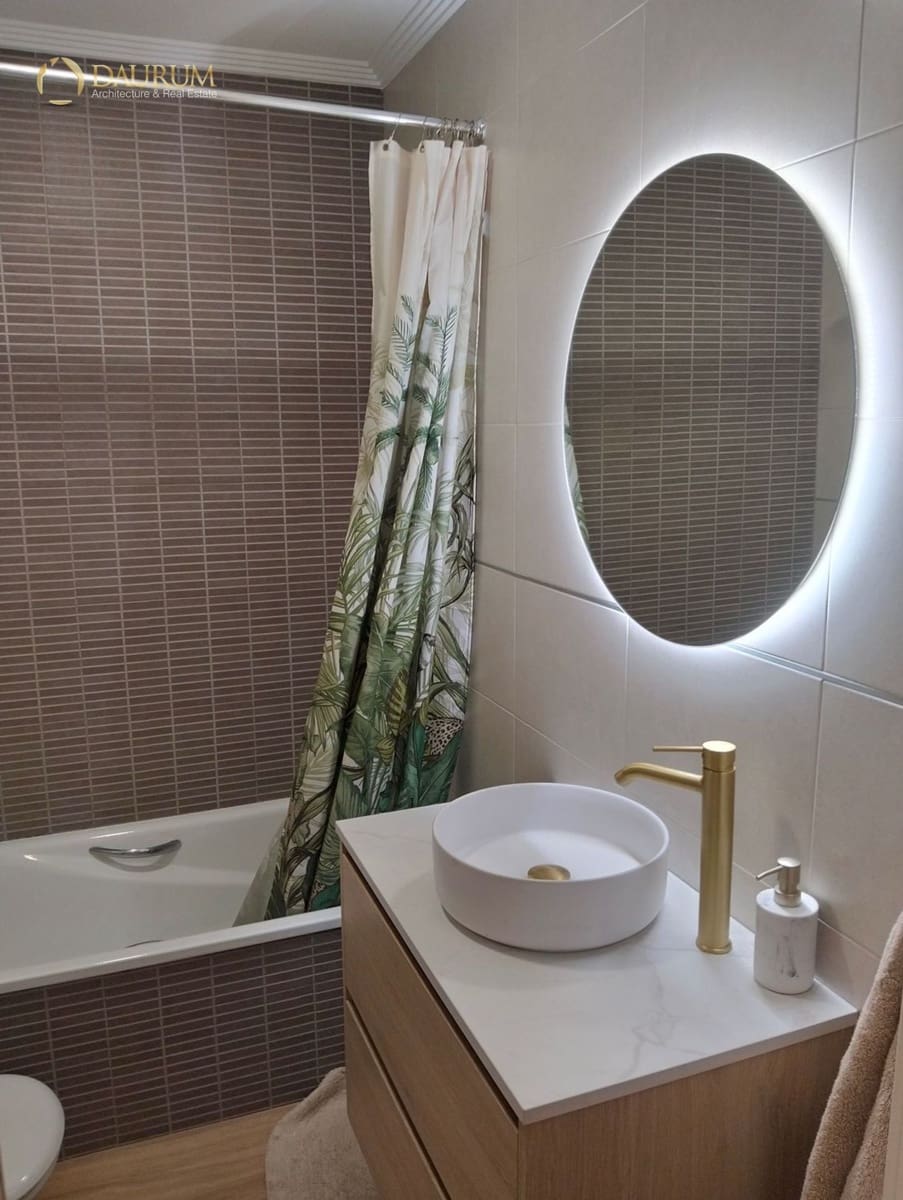 3 bedroom Flat for sale in Elche / Elx - € 190,000 (Ref: 9889492)