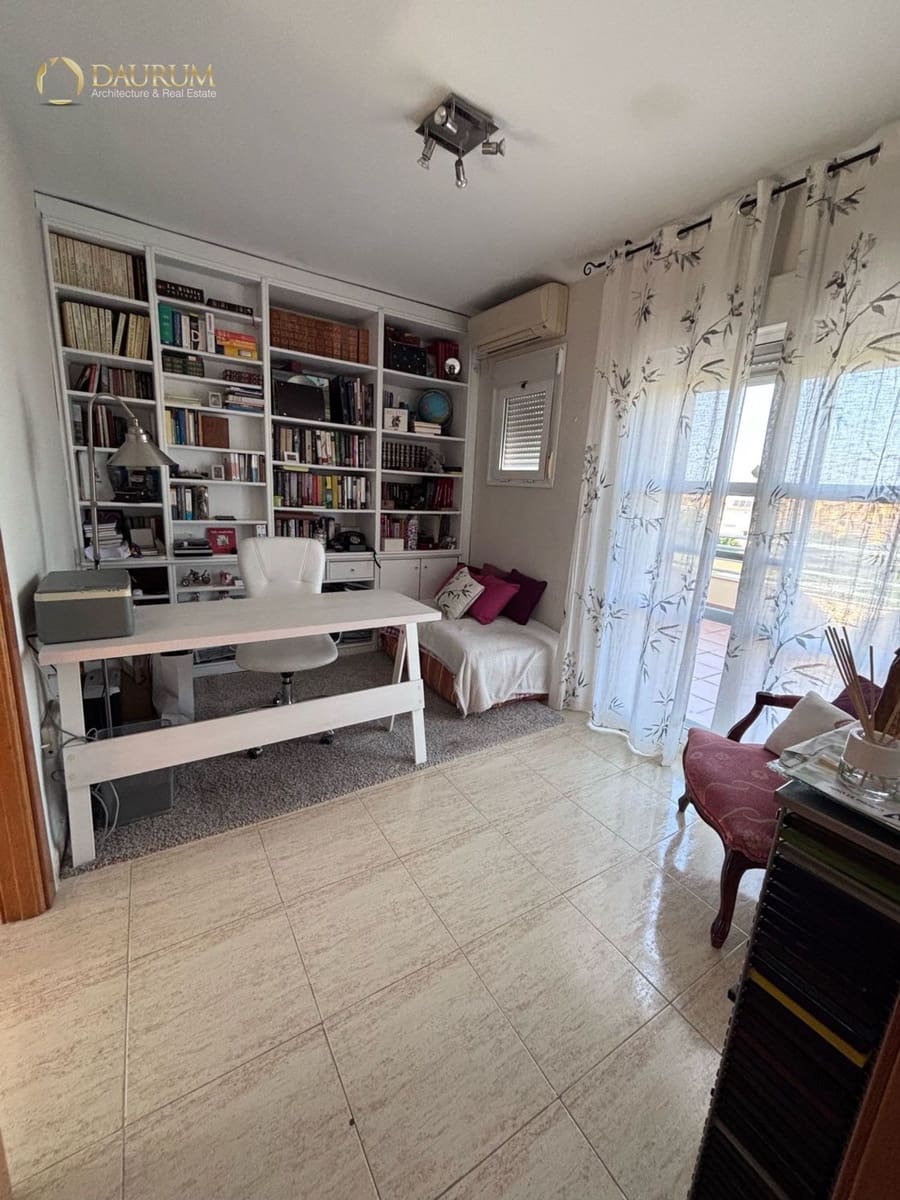 5 slaapkamer Huis te koop in Alicante stad met zwembad garage - € 695.000 (Ref: 9891114)