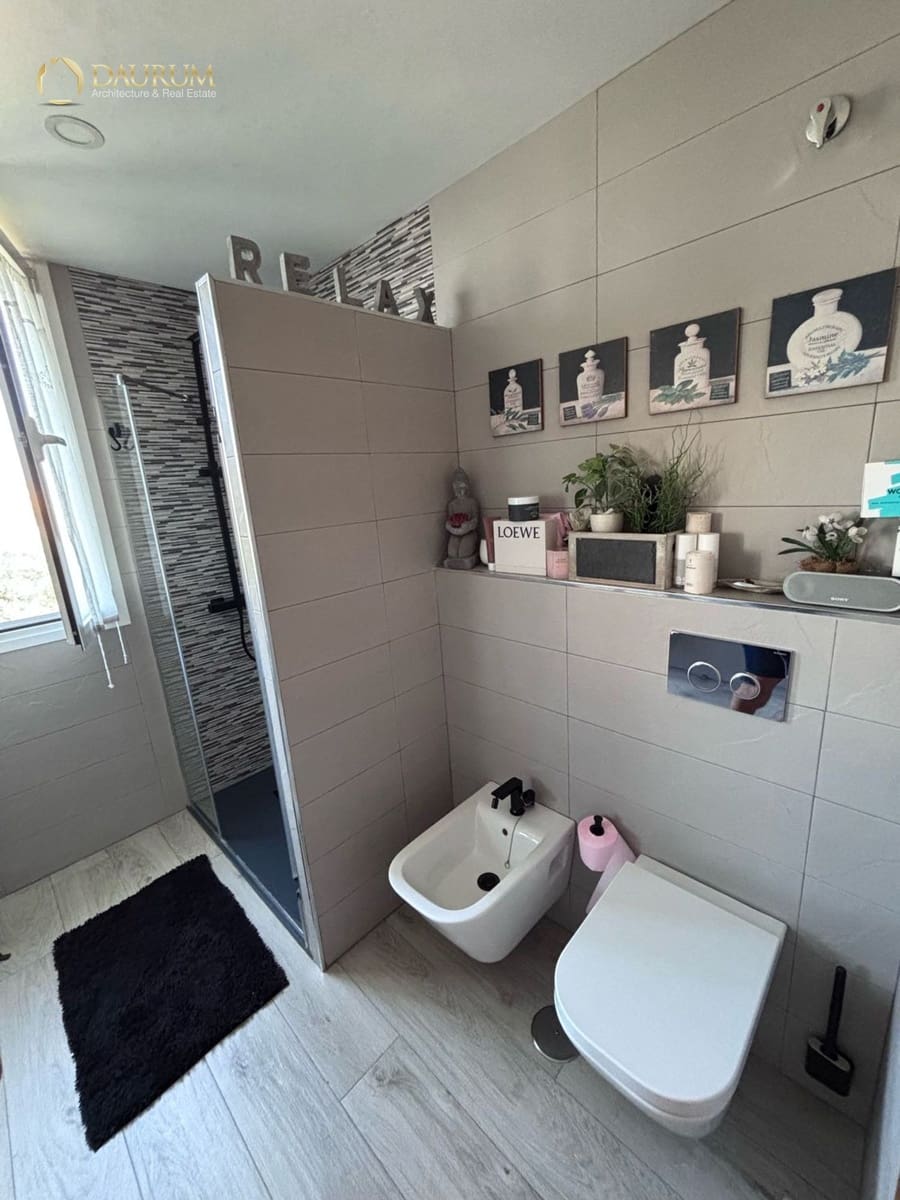 5 slaapkamer Huis te koop in Alicante stad met zwembad garage - € 695.000 (Ref: 9891114)
