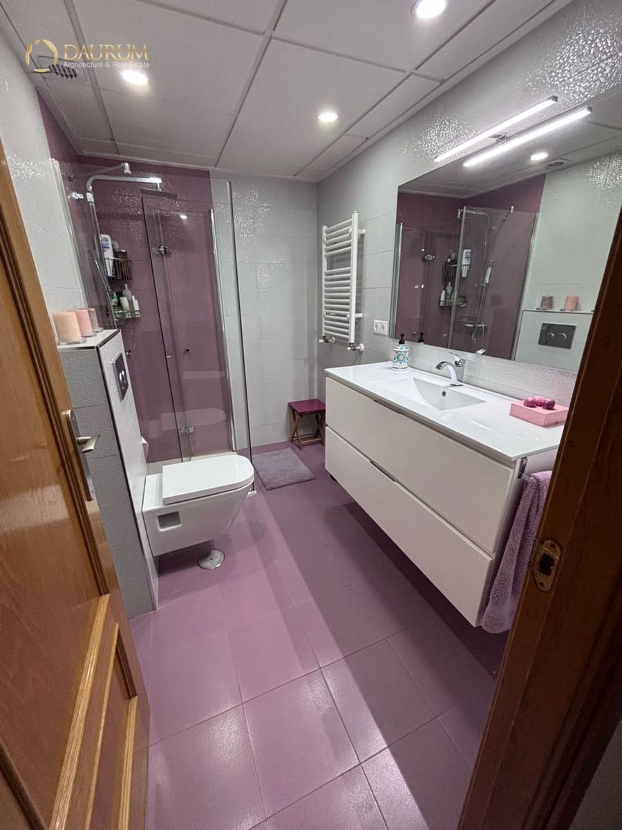 5 slaapkamer Huis te koop in Alicante stad met zwembad garage - € 695.000 (Ref: 9891114)