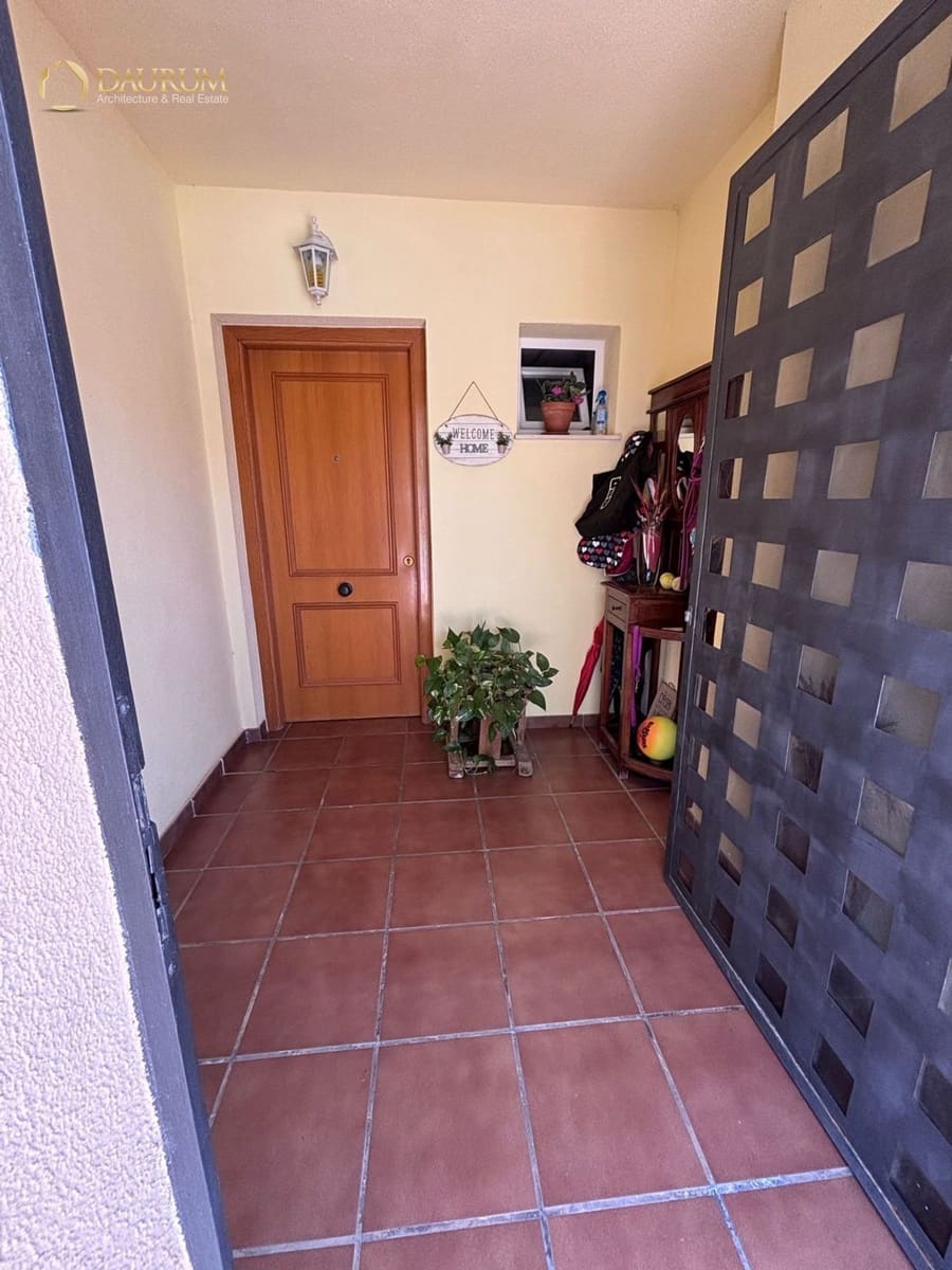 5 slaapkamer Huis te koop in Alicante stad met zwembad garage - € 695.000 (Ref: 9891114)