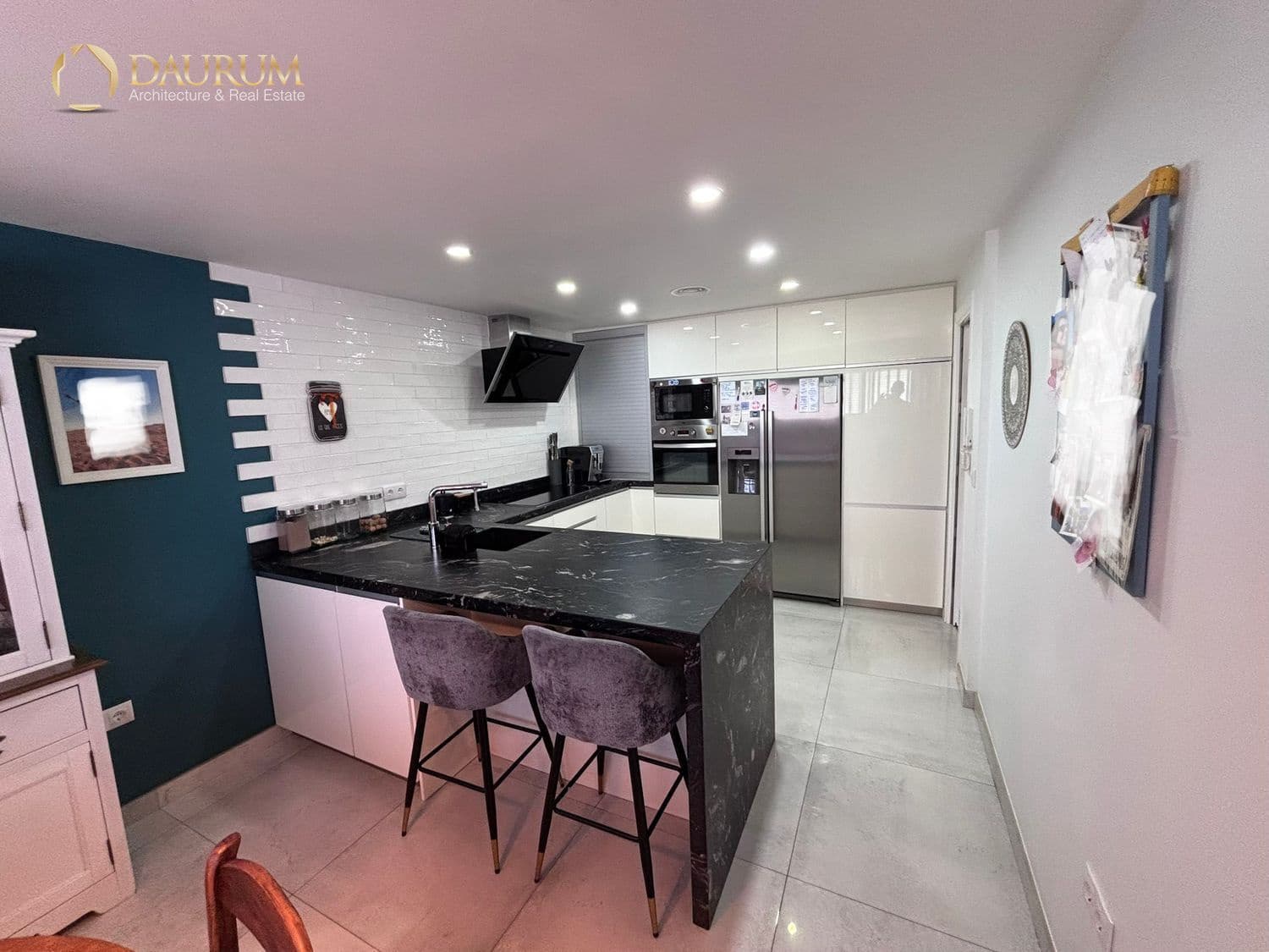 5 slaapkamer Huis te koop in Alicante stad met zwembad garage - € 695.000 (Ref: 9891114)