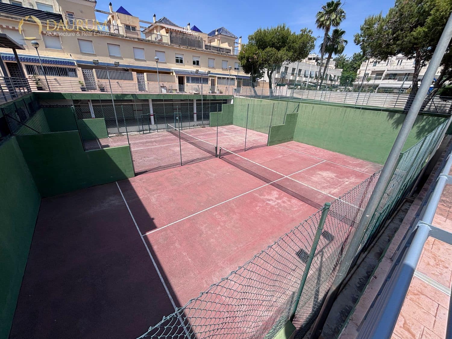 5 slaapkamer Huis te koop in Alicante stad met zwembad garage - € 695.000 (Ref: 9891114)