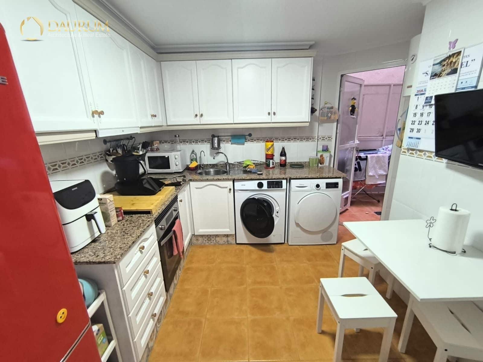 2 soverom Leilighet til salgs i San Vicente / Sant Vicent del Raspeig med garasje - € 180 000 (Ref: 9892885)