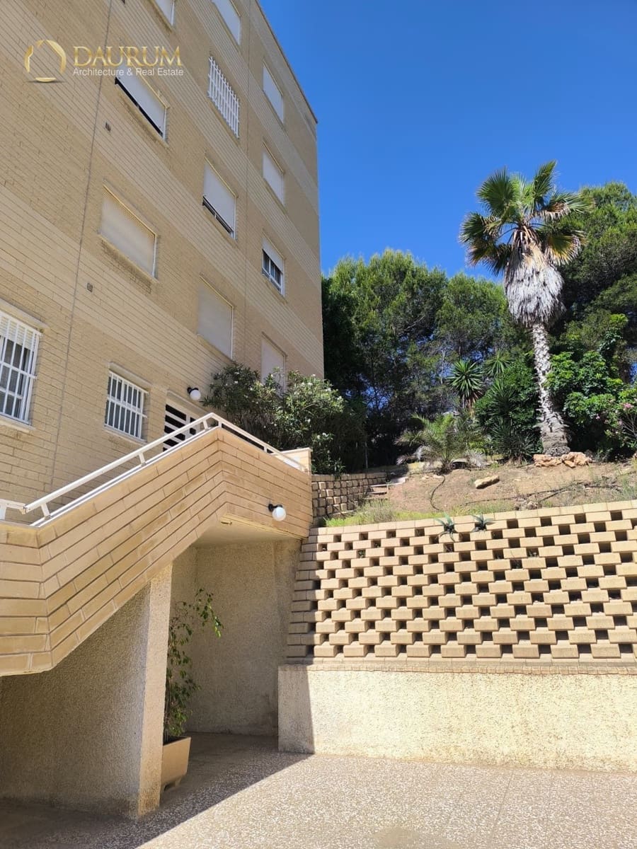 2 soverom Leilighet til salgs i Arenales del Sol med garasje - € 280 000 (Ref: 9893021)