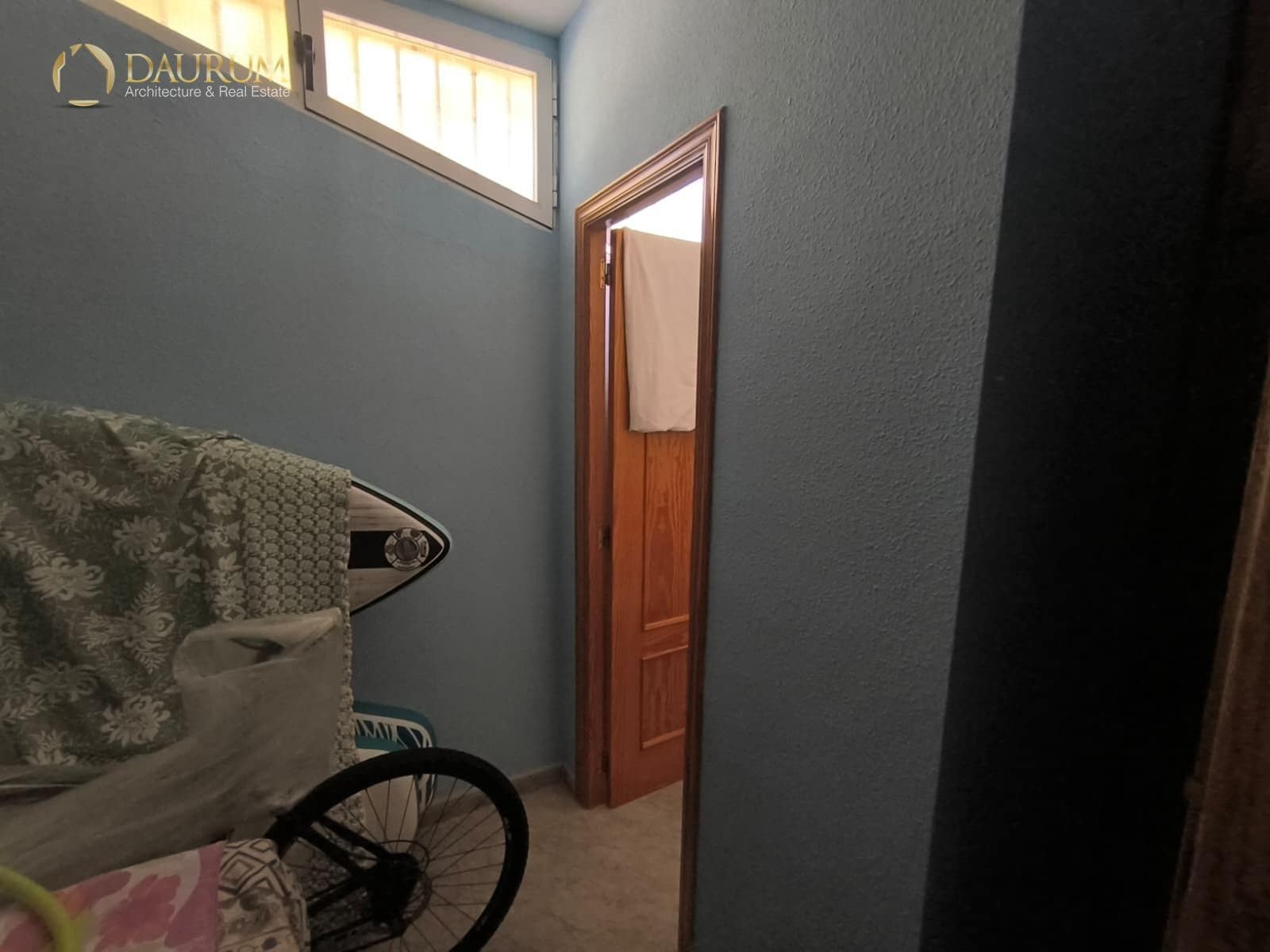2 soverom Leilighet til salgs i Arenales del Sol med garasje - € 280 000 (Ref: 9893021)