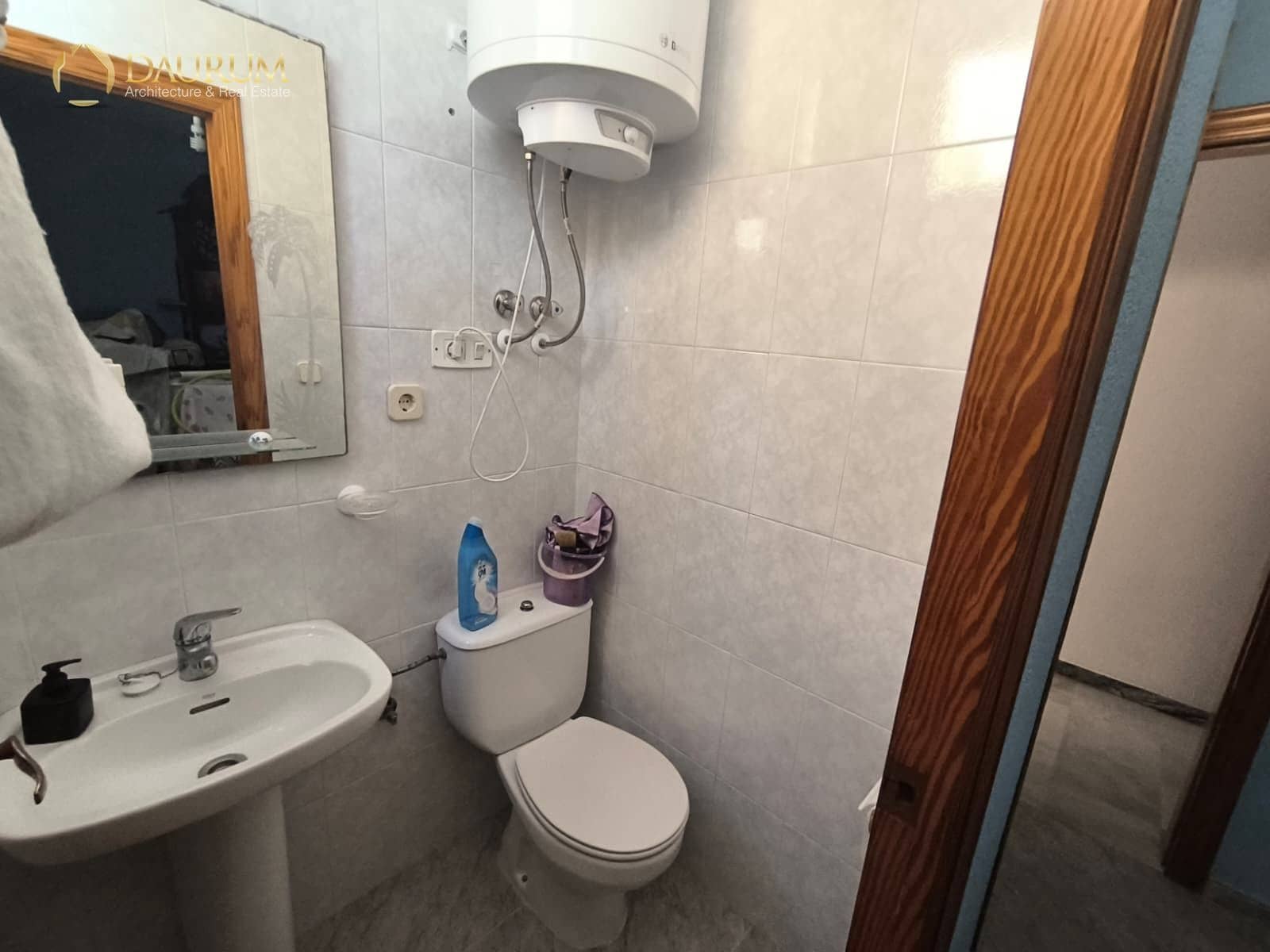 2 soverom Leilighet til salgs i Arenales del Sol med garasje - € 280 000 (Ref: 9893021)