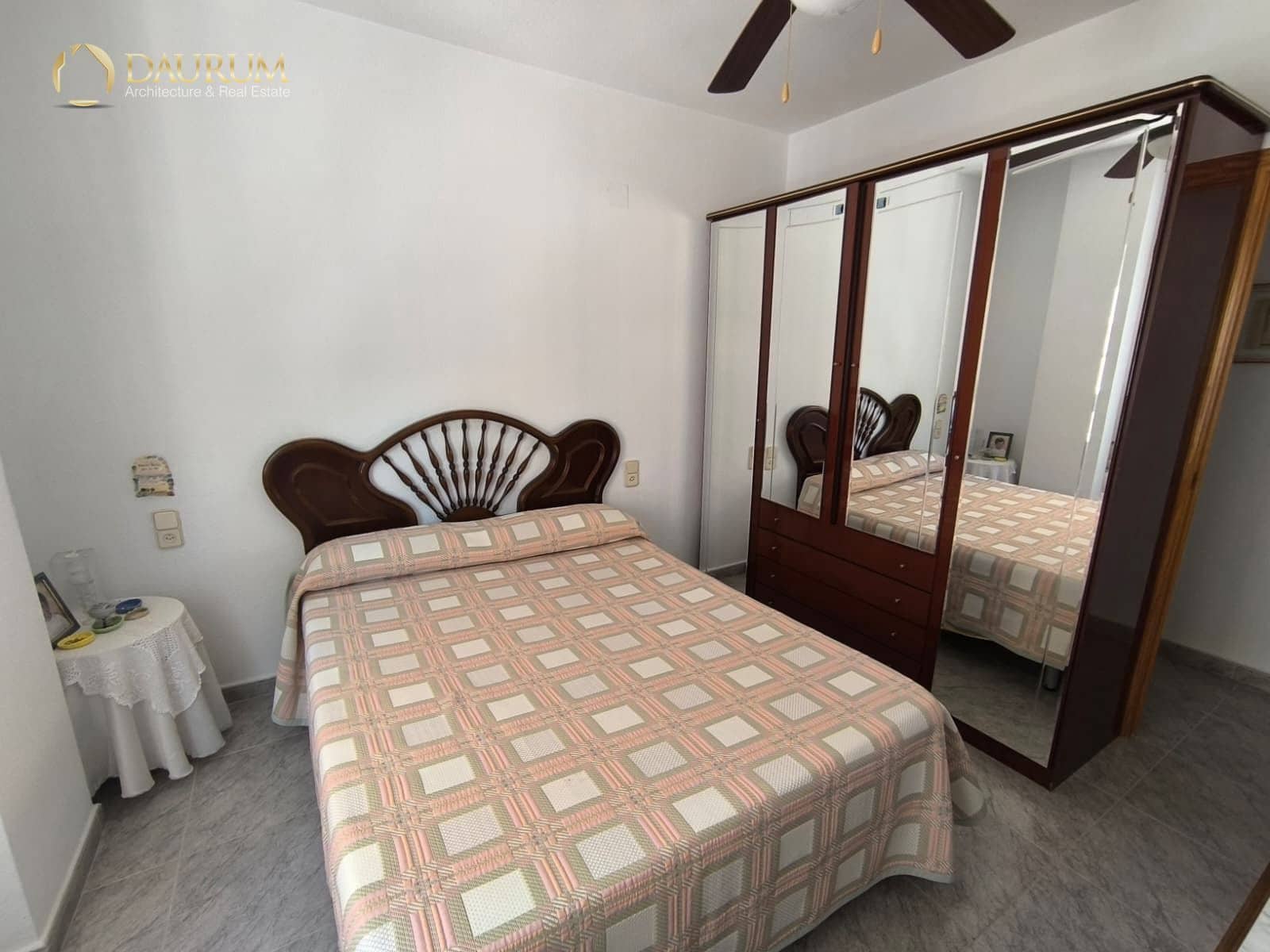 2 soverom Leilighet til salgs i Arenales del Sol med garasje - € 280 000 (Ref: 9893021)