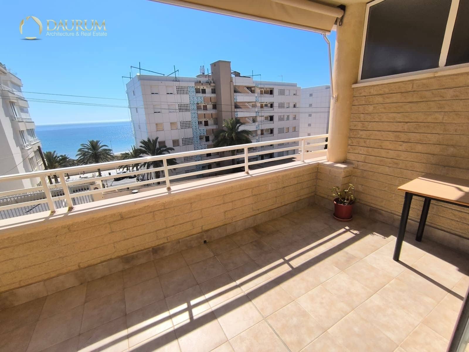 2 soverom Leilighet til salgs i Arenales del Sol med garasje - € 280 000 (Ref: 9893021)