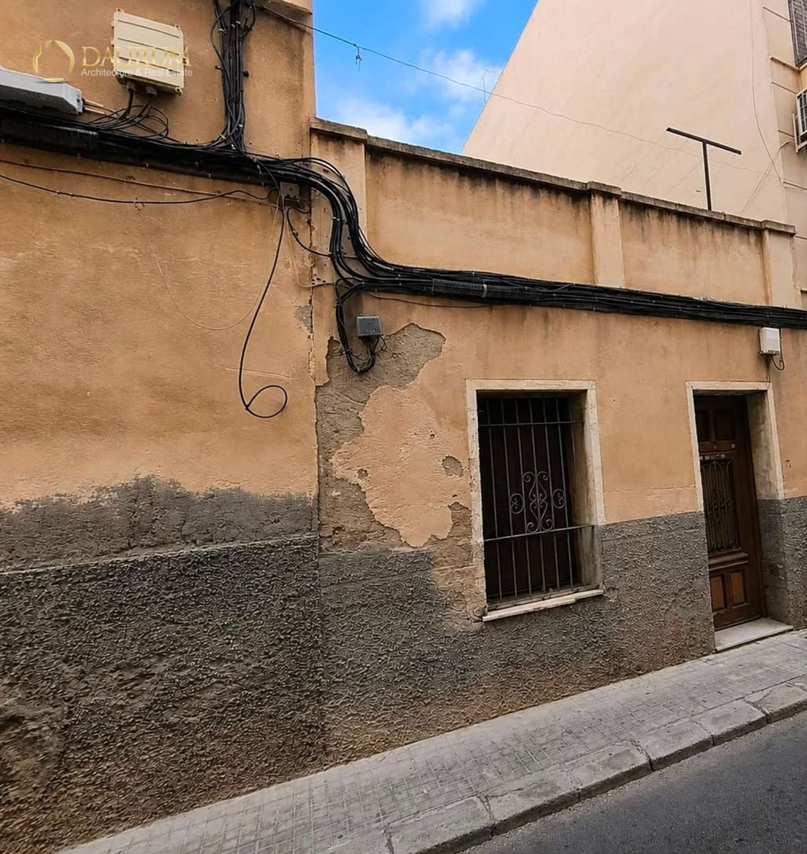 5 soverom Villa til salgs i Crevillente / Crevillent - € 99 000 (Ref: 9893115)
