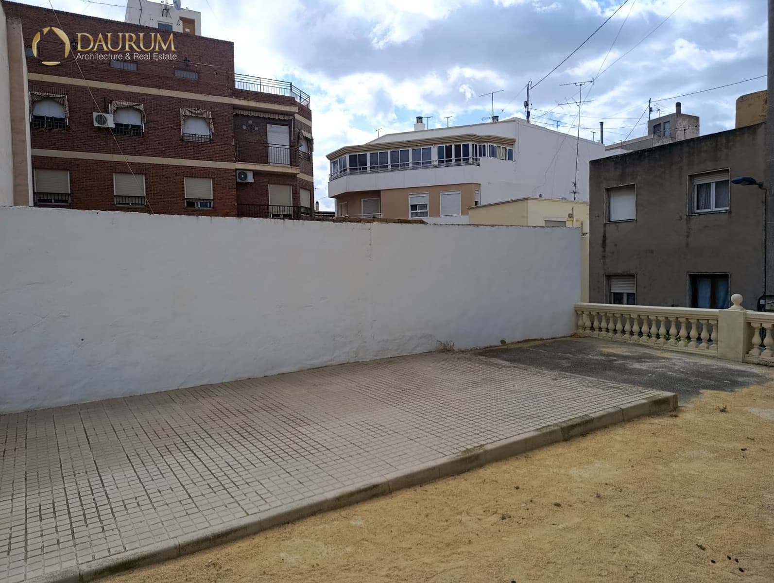 5 soverom Villa til salgs i Crevillente / Crevillent - € 99 000 (Ref: 9893115)