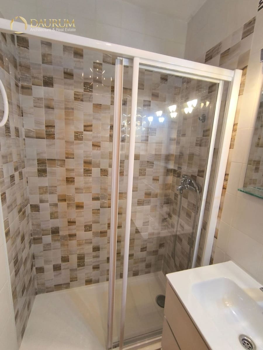 Chalet de 3 habitaciones en Santa Pola en venta con garaje - 309.500 € (Ref: 9893116)