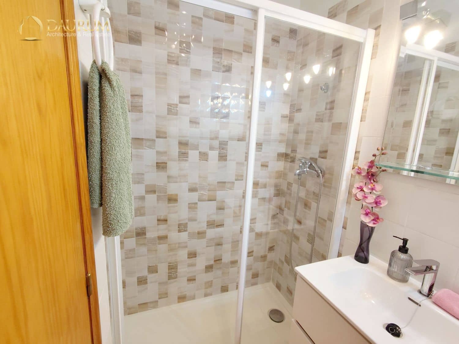 Chalet de 3 habitaciones en Santa Pola en venta con garaje - 309.500 € (Ref: 9893116)