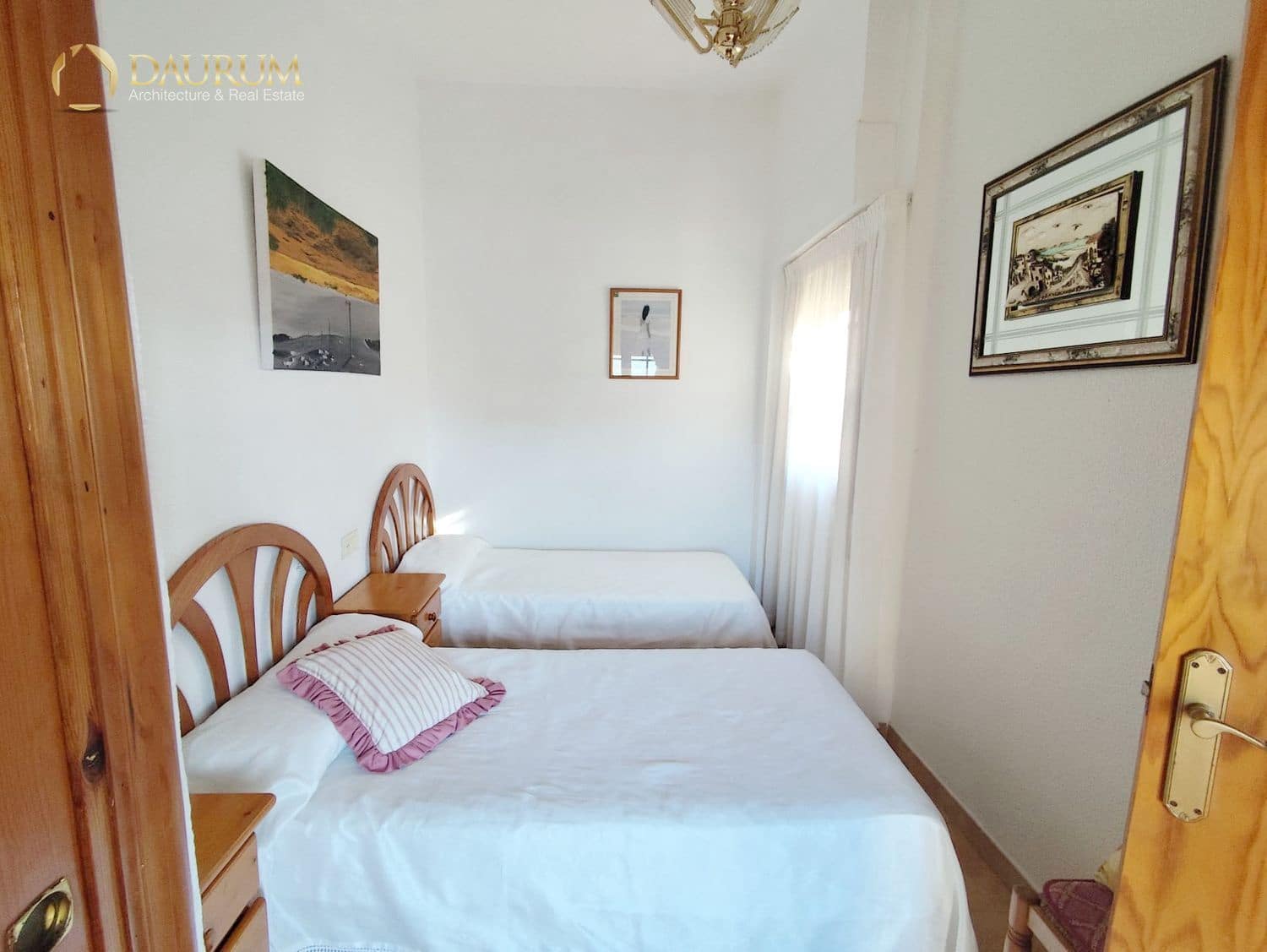 Chalet de 3 habitaciones en Santa Pola en venta con garaje - 309.500 € (Ref: 9893116)