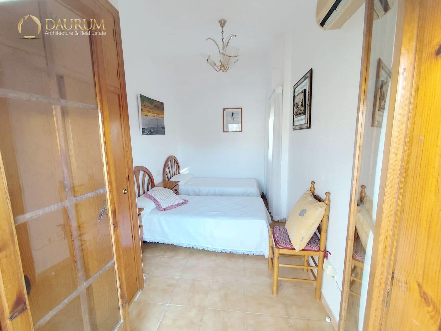 Chalet de 3 habitaciones en Santa Pola en venta con garaje - 309.500 € (Ref: 9893116)