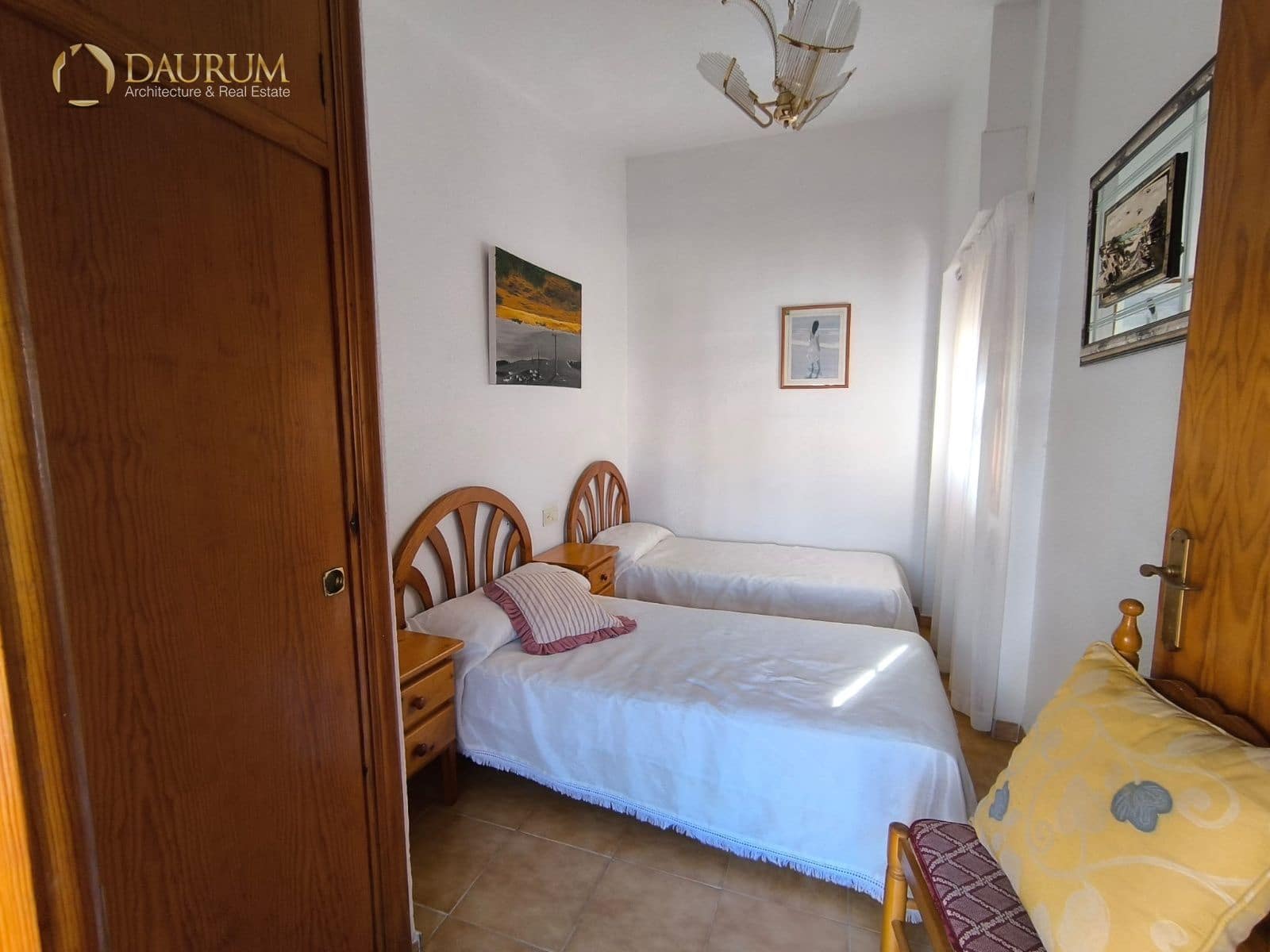 Chalet de 3 habitaciones en Santa Pola en venta con garaje - 309.500 € (Ref: 9893116)