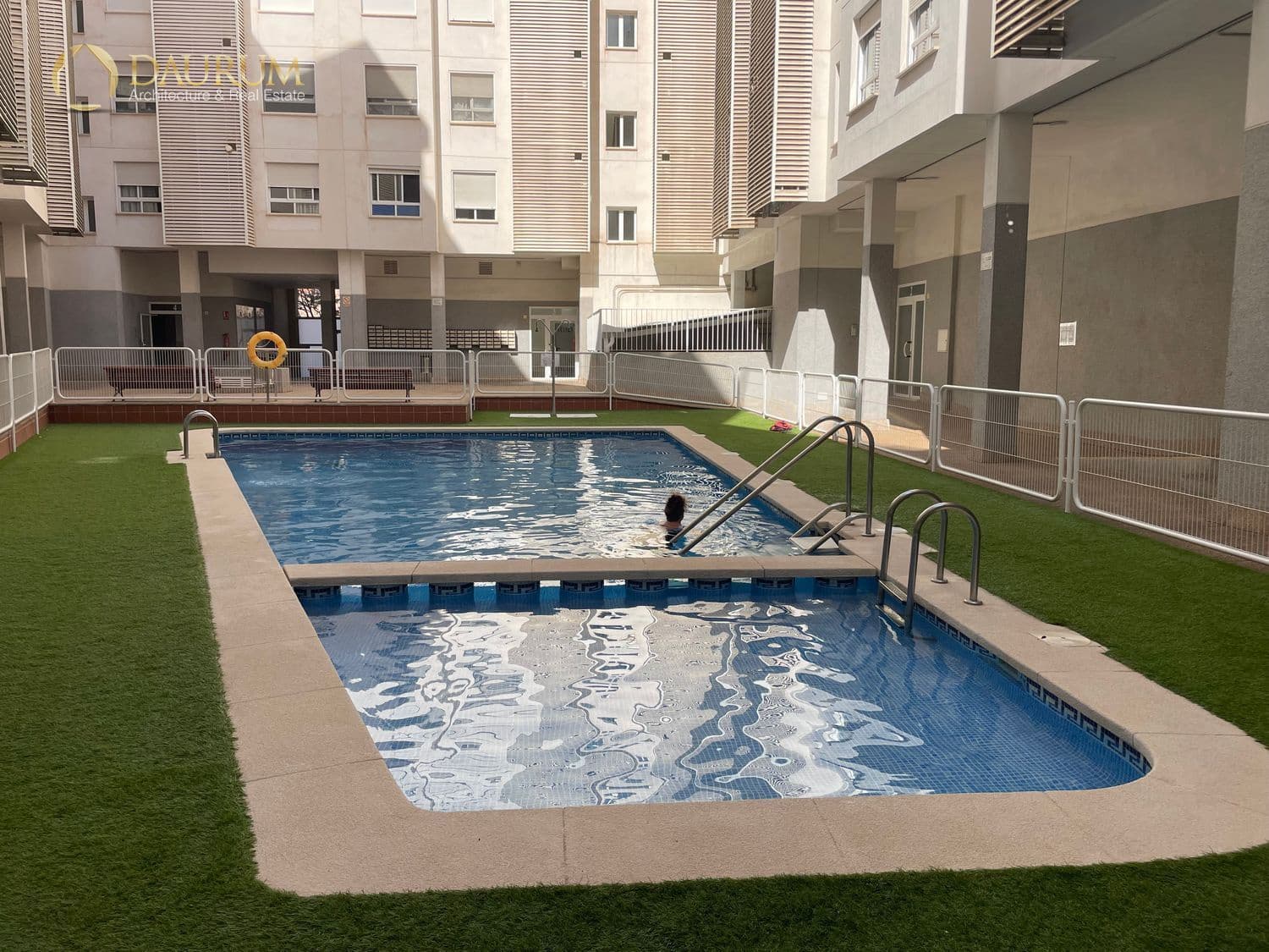 4 soveværelse Lejlighed til salg i Alicante by med swimmingpool garage - € 298.000 (Ref: 9895224)