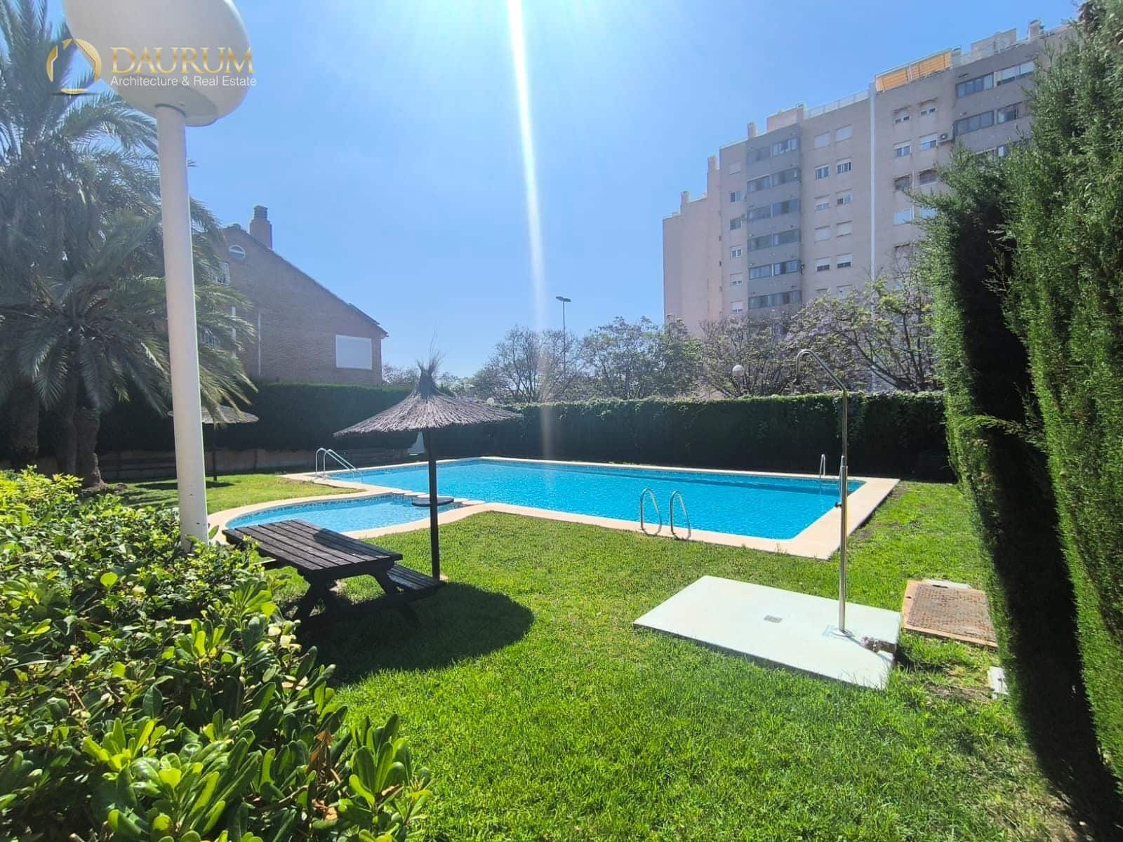 4 bedroom Townhouse for sale in Alicante / Alacant city with pool garage - € 555,000 (Ref: 9897324)