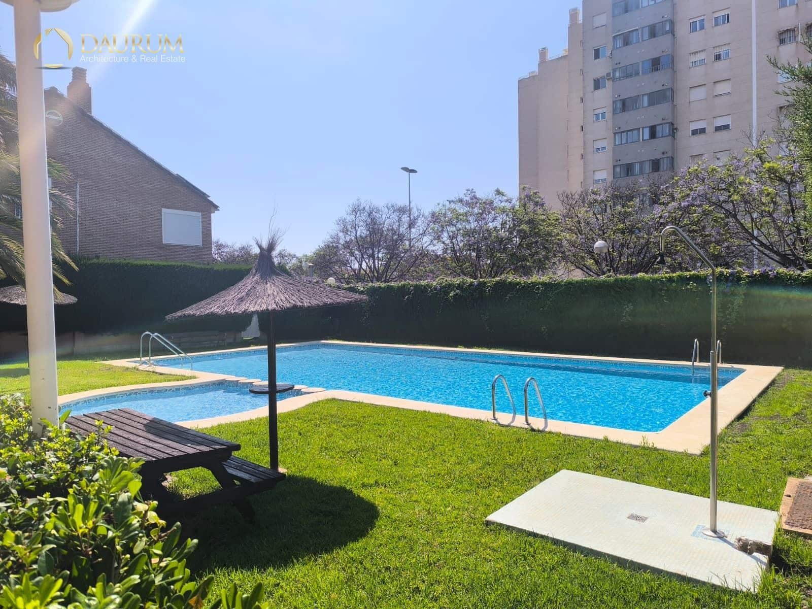 4 bedroom Townhouse for sale in Alicante / Alacant city with pool garage - € 555,000 (Ref: 9897324)