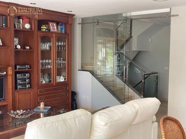 5 chambre Maison de Ville à vendre à Alicante Golf, Alicante ville avec piscine garage - 785 400 € (Ref: 9897689)