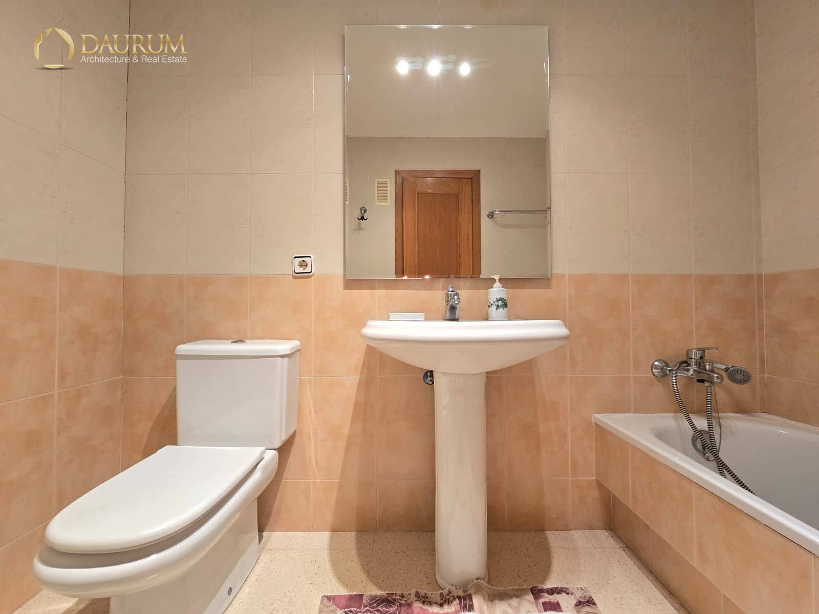 3 sypialnia Mieszkanie na sprzedaż w Benidorm z basenem garażem - 560 000 € (Ref: 9902169)
