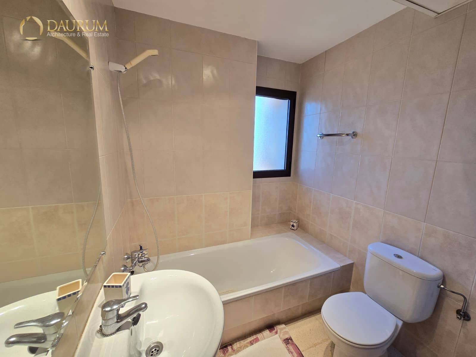 3 sypialnia Mieszkanie na sprzedaż w Benidorm z basenem garażem - 560 000 € (Ref: 9902169)