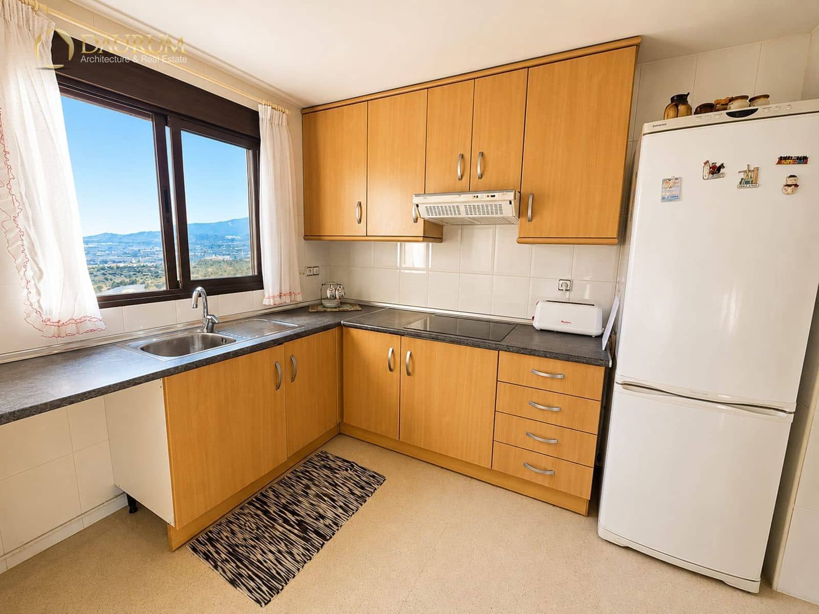 3 sypialnia Mieszkanie na sprzedaż w Benidorm z basenem garażem - 560 000 € (Ref: 9902169)