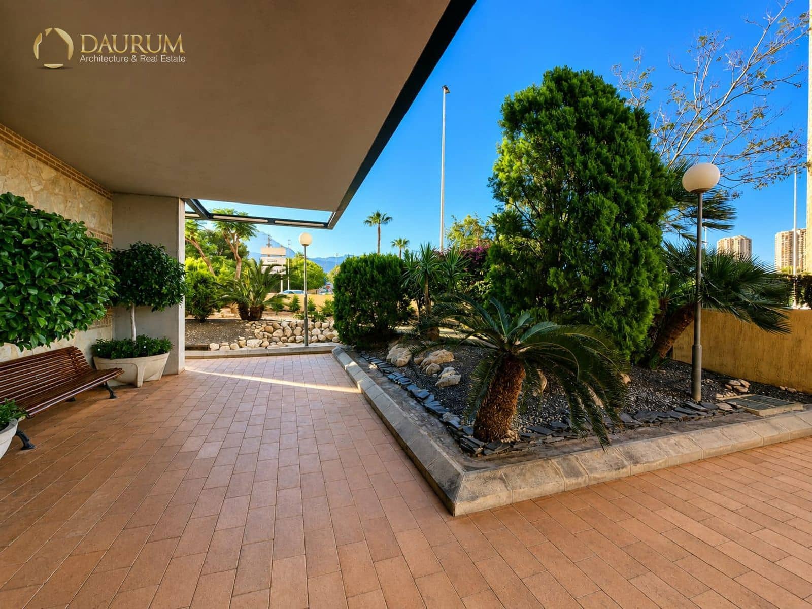 3 sypialnia Mieszkanie na sprzedaż w Benidorm z basenem garażem - 560 000 € (Ref: 9902169)
