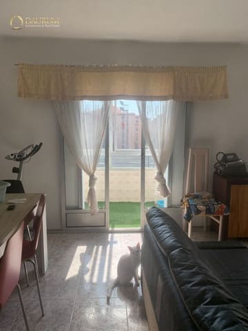 2 sovrum Lägenhet till salu i Alicante stad - 108 000 € (Ref: 9902170)