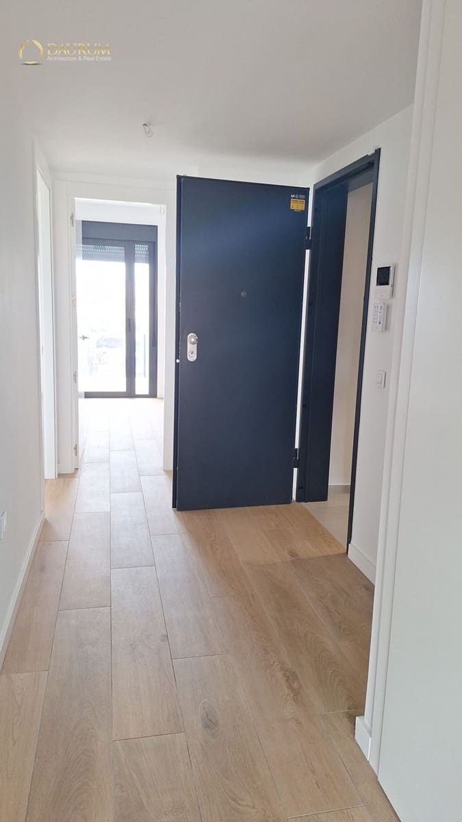 Piso de 2 habitaciones en Playa de San Juan en venta con piscina - 494.000 € (Ref: 9902172)