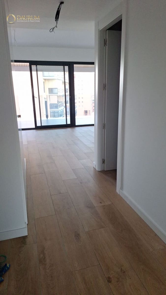 Piso de 2 habitaciones en Playa de San Juan en venta con piscina - 494.000 € (Ref: 9902172)