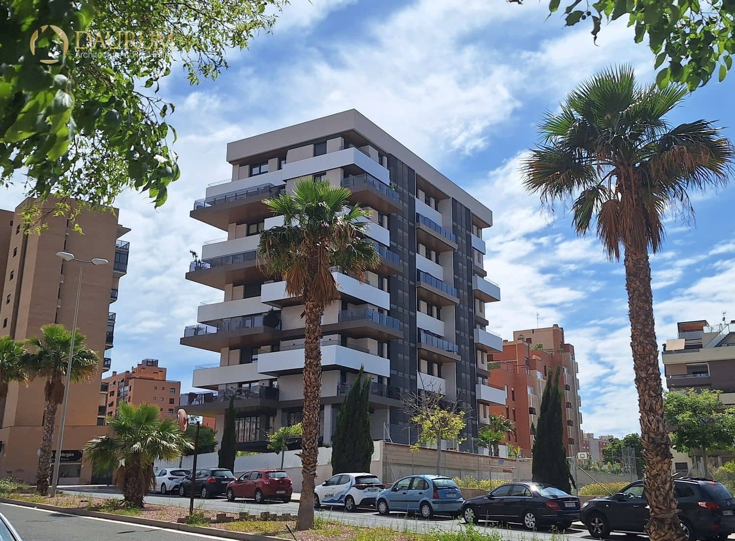 Piso de 2 habitaciones en Playa de San Juan en venta con piscina - 494.000 € (Ref: 9902172)