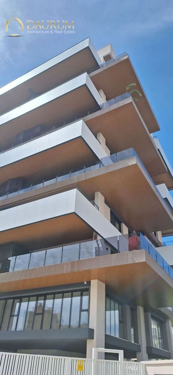 2 bedroom Flat for sale in Playa de San Juan with pool - € 494,000 (Ref: 9902172)