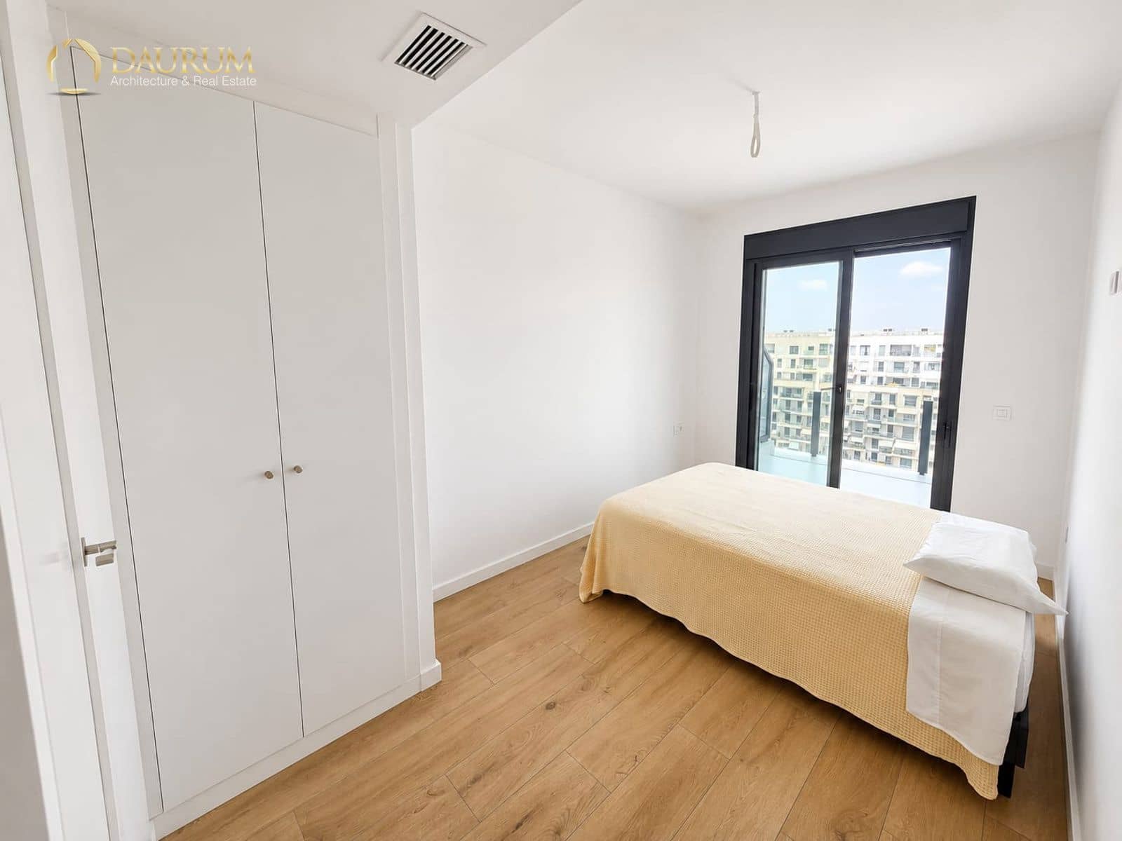 2 bedroom Flat for sale in Playa de San Juan with pool - € 494,000 (Ref: 9902172)