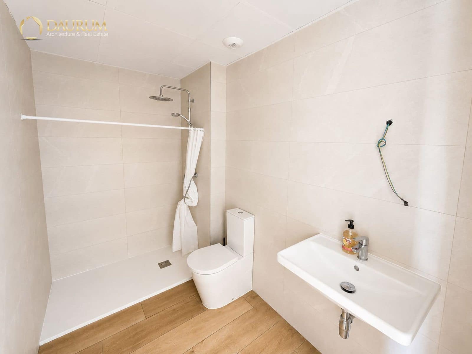 2 bedroom Flat for sale in Playa de San Juan with pool - € 494,000 (Ref: 9902172)