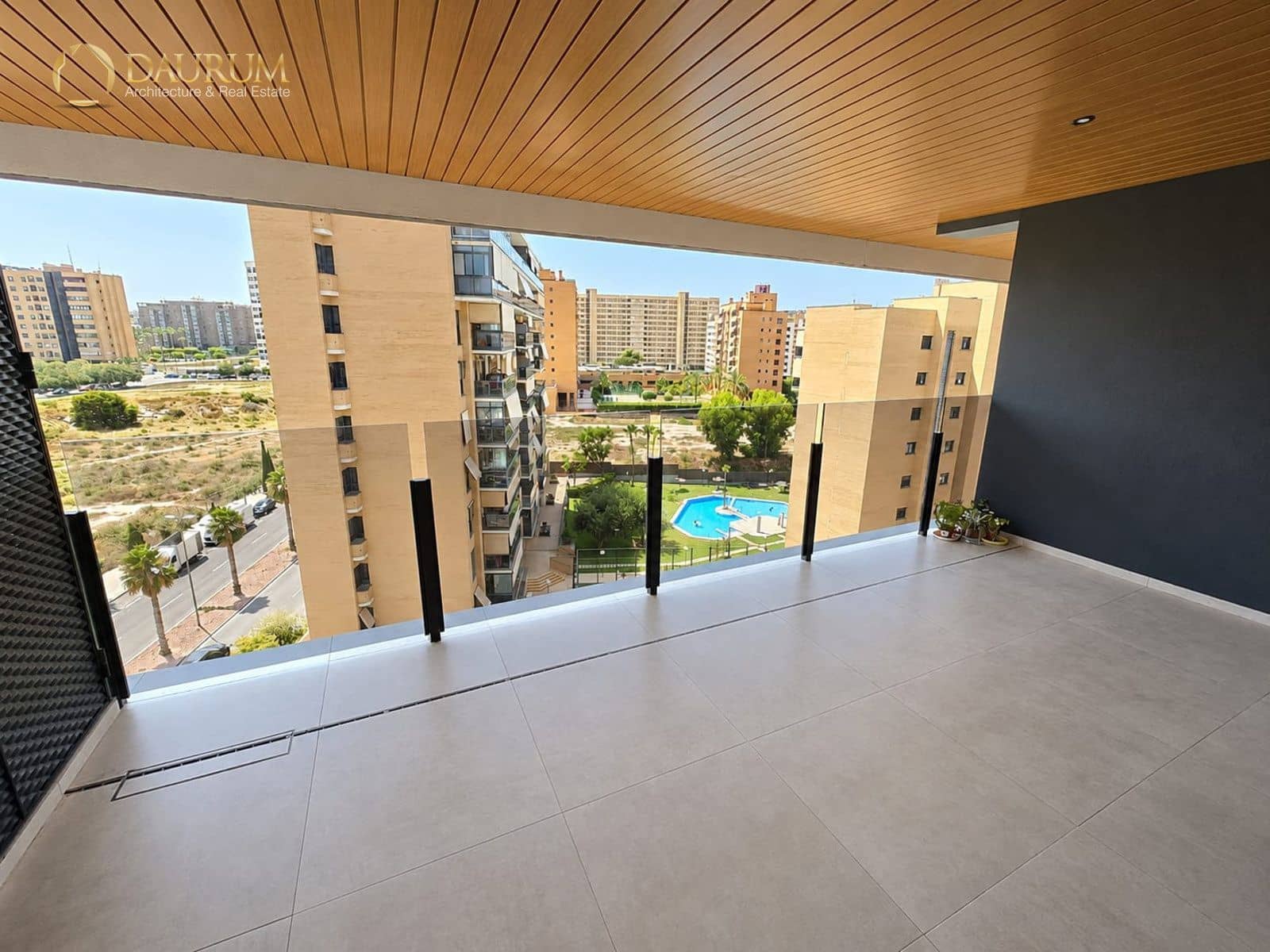 2 bedroom Flat for sale in Playa de San Juan with pool - € 494,000 (Ref: 9902172)