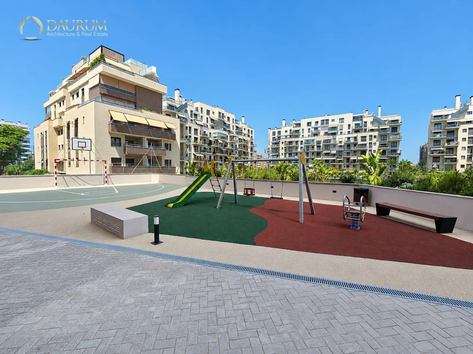 2 bedroom Flat for sale in Playa de San Juan with pool - € 494,000 (Ref: 9902172)