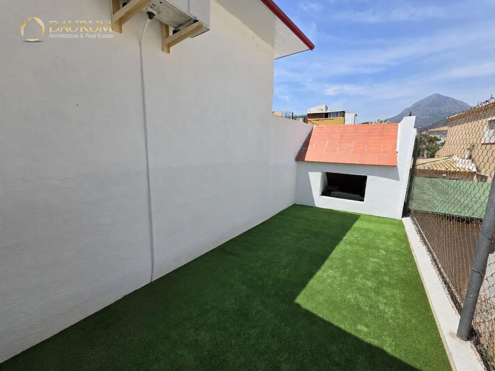4 sypialnia Willa na sprzedaż w La Nucia z basenem garażem - 395 000 € (Ref: 9905132)