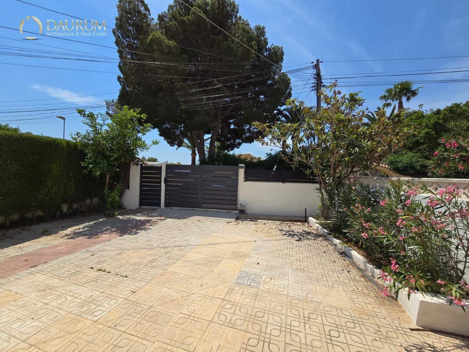 4 sypialnia Willa na sprzedaż w La Nucia z basenem garażem - 395 000 € (Ref: 9905132)