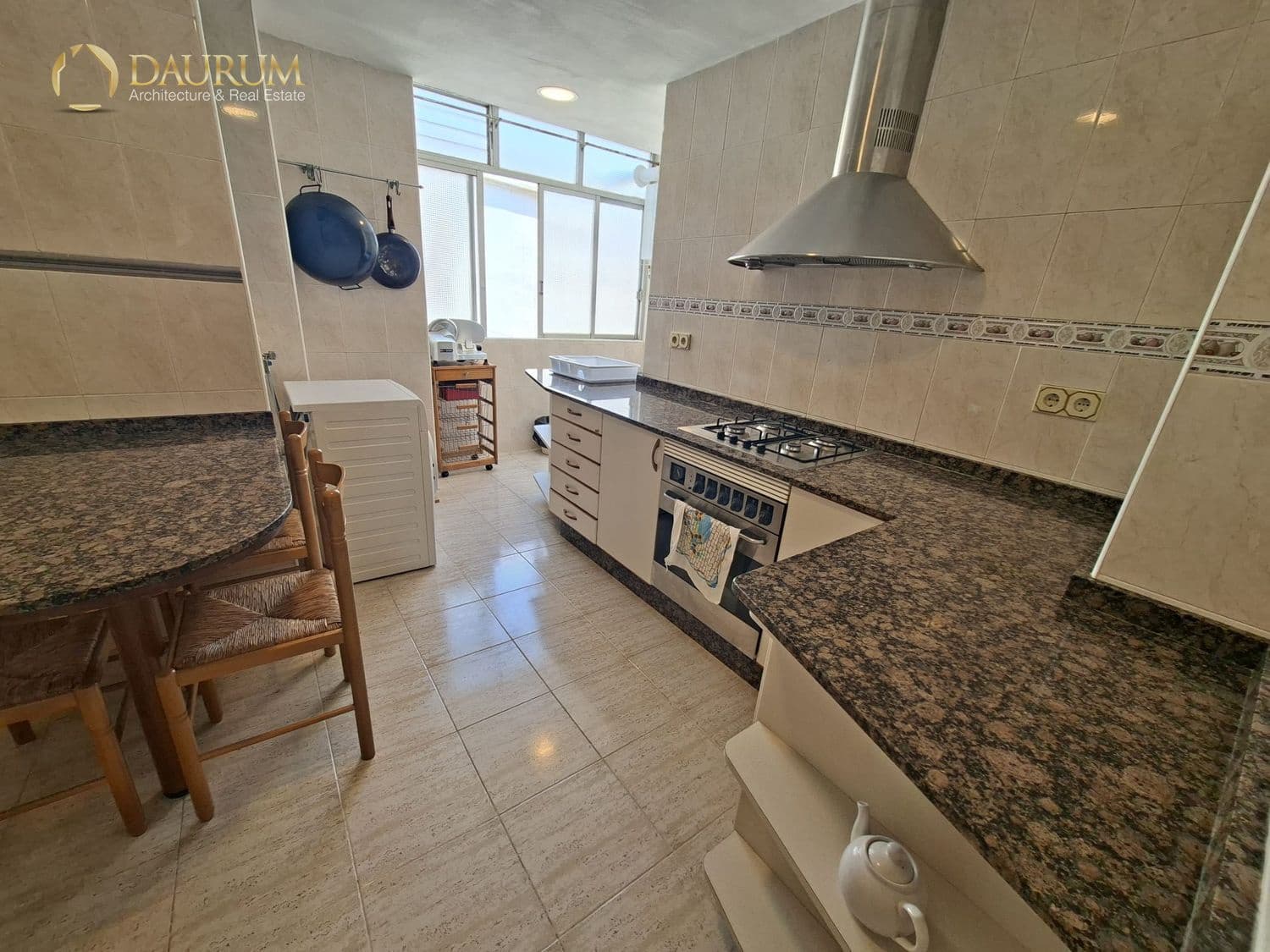 4 camera da letto Attico in vendita in Alicante citta con garage - 242.000 € (Rif: 9905235)