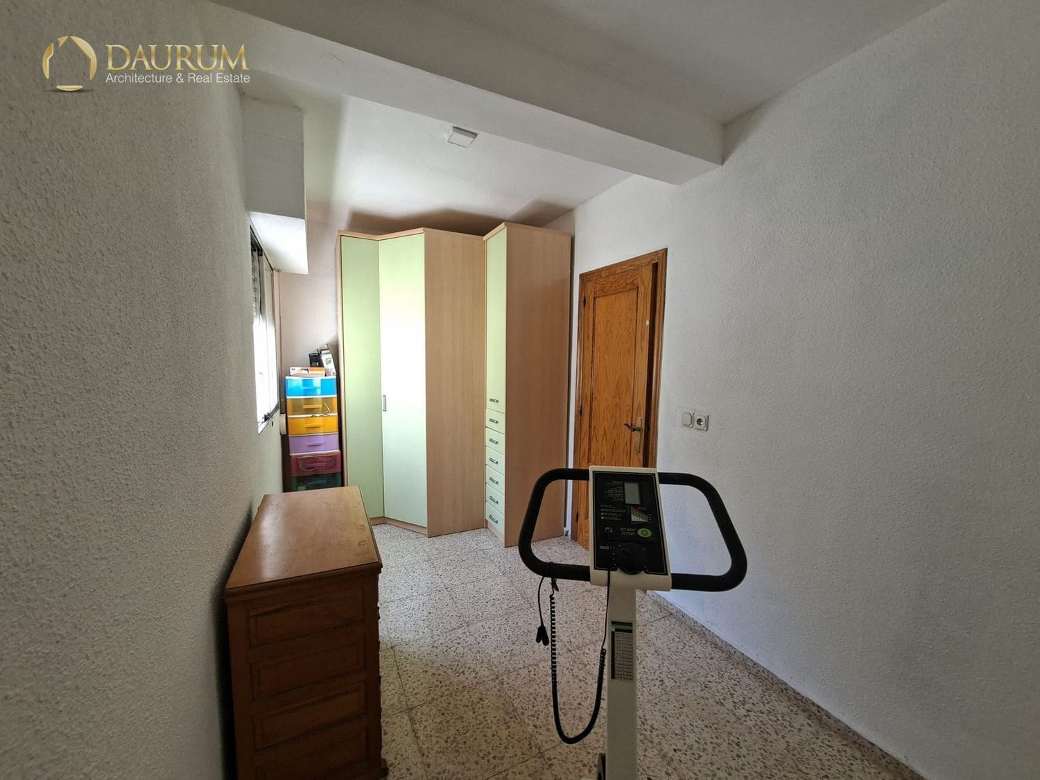4 camera da letto Attico in vendita in Alicante citta con garage - 242.000 € (Rif: 9905235)