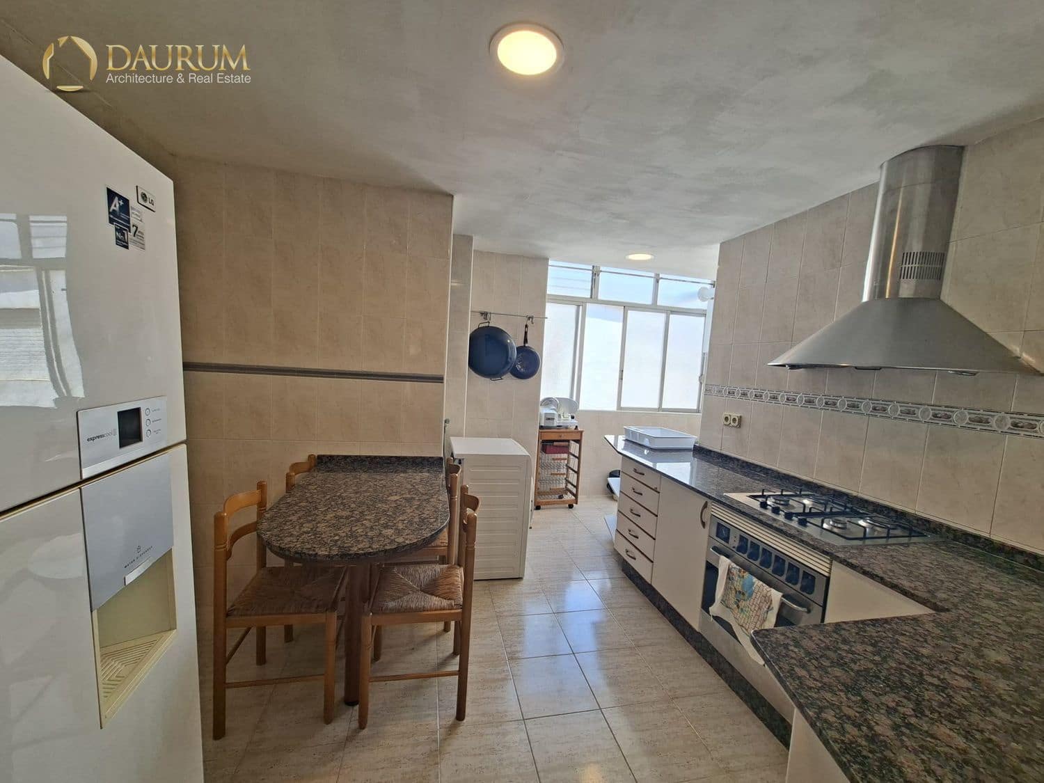 4 camera da letto Attico in vendita in Alicante citta con garage - 242.000 € (Rif: 9905235)