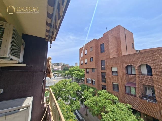 4 camera da letto Attico in vendita in San Blas, Alicante città con garage - 242.000 € (Rif: 9905235)