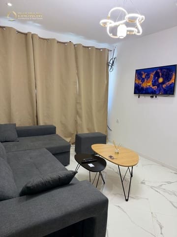 2 makuuhuone Asunto myytävänä paikassa Carolinas Altas, Alicante kaupunki - 120 000 € (Ref: 9909008)