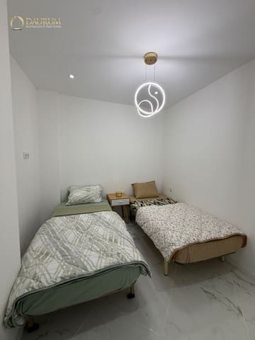 2 makuuhuone Asunto myytävänä paikassa Carolinas Altas, Alicante kaupunki - 120 000 € (Ref: 9909008)