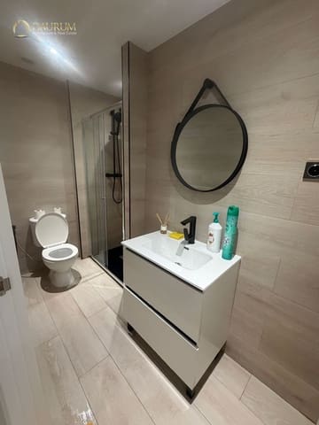 2 makuuhuone Asunto myytävänä paikassa Carolinas Altas, Alicante kaupunki - 120 000 € (Ref: 9909008)