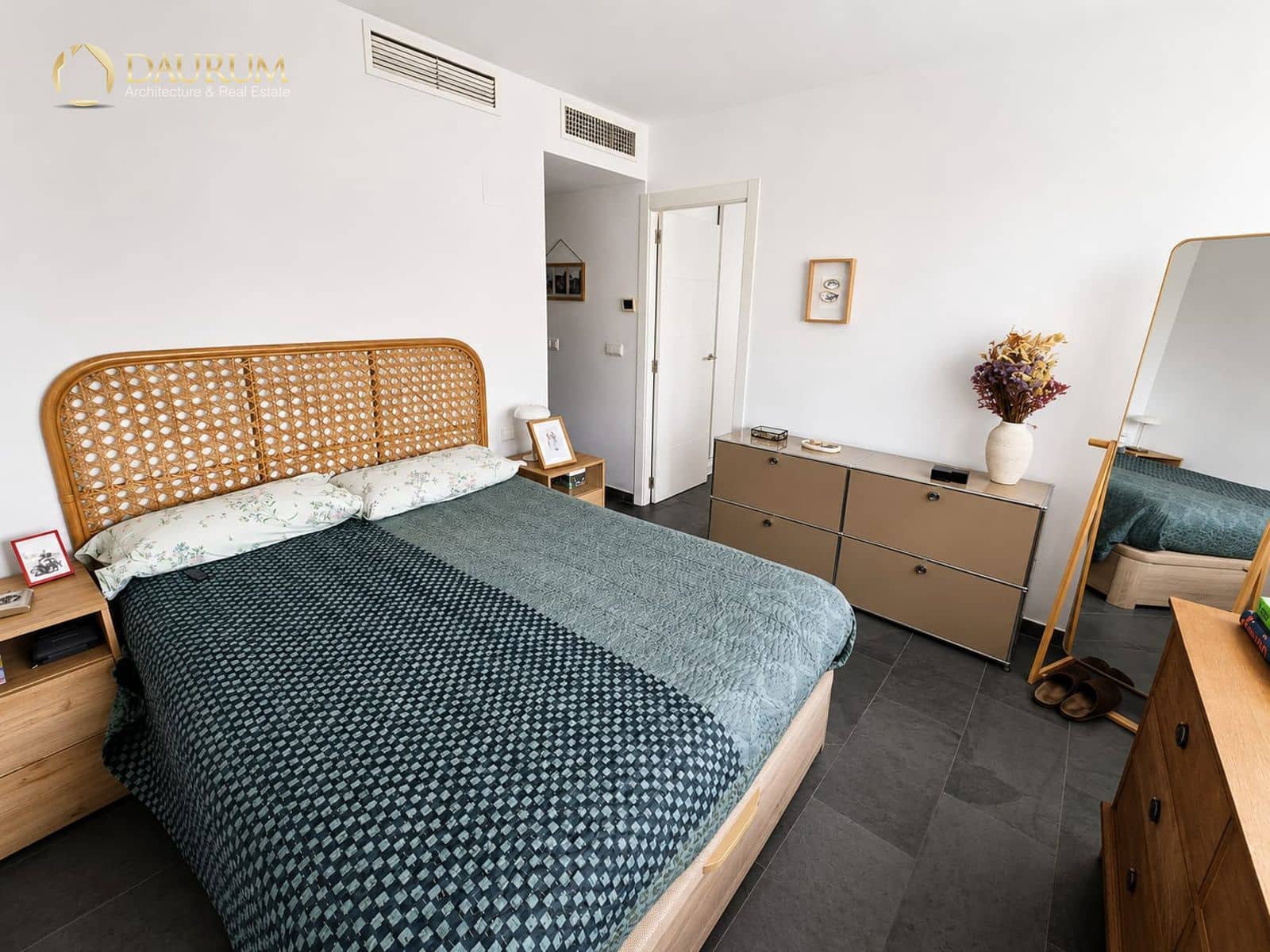 2 sypialnia Penthouse na sprzedaż w Miasto Alicante / Alacant z garażem - 520 000 € (Ref: 9909337)