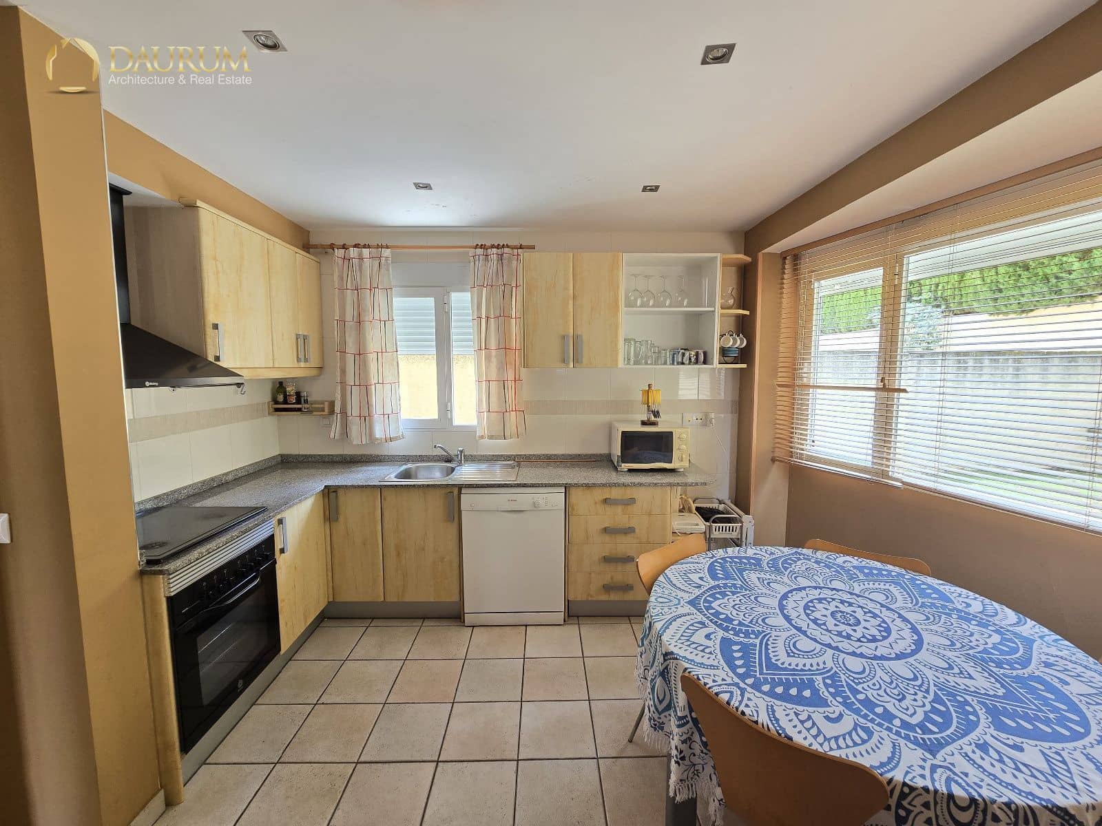 Chalet de 3 habitaciones en Barranco Hondo en venta con piscina garaje - 430.000 € (Ref: 9909339)