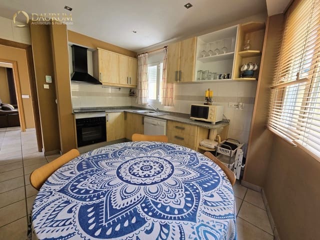 Chalet de 3 habitaciones en Barranco Hondo, La Nucia en venta con piscina garaje - 430.000 € (Ref: 9909339)