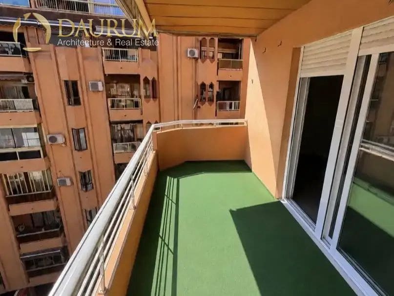 3 quarto Penthouse para venda em Benidorm - 320 000 € (Ref: 9914025)